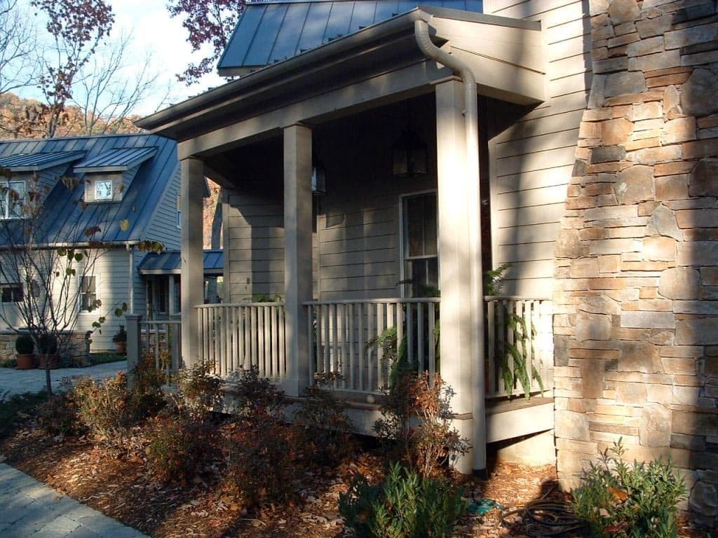 Custom home with stone facade in Weaverville NC